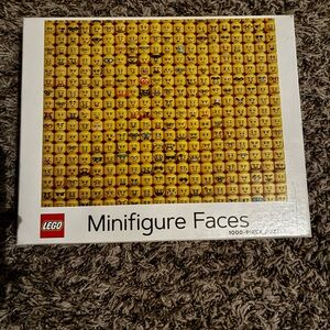 LEGO Minifigure Faces 1000-Piece Puzzle